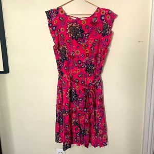 Loft | seersucker tie waist ruffle sleeve floral spring Easter dress medium